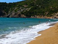 A rischio 166 km di spiagge, duro colpo per il  turismo in Campania