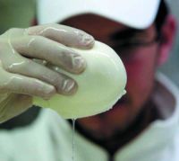 Mozzarella, una Tac dirà se è fresca