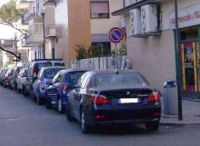 Non risponde del sinistro il proprietario dell’auto parcheggiata in divieto di sosta