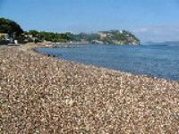 Sì a decreto sviluppo. Concessione spiagge, è polemica. Tremonti: non sono in vendita