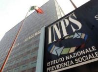 Contributo malattia: Confcommercio, versare direttamente a lavoratori e non all'INPS