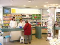 Farmacie: al via i servizi di prenotazione visite, pagamento ticket e ritiro analisi