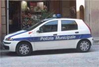 Le auto della Polizia Municipale sono di nuovo senza carburante, Pisani: “In questo modo non viene garantita sicurezza ai cittadini. Chiediamo a Regione e Provincia di intervenire almeno con buoni benzina”