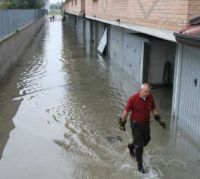 Temporali al centro-nord, esonda l'Oglio Il maltempo si sposta al Sud